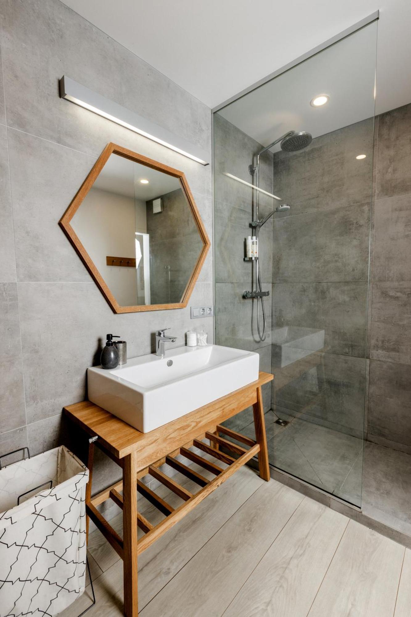 Modern And Spacious Loft Type Apartment 8 With Free Private Parking By "Owl Jazz Apartments" Kowno Zewnętrze zdjęcie